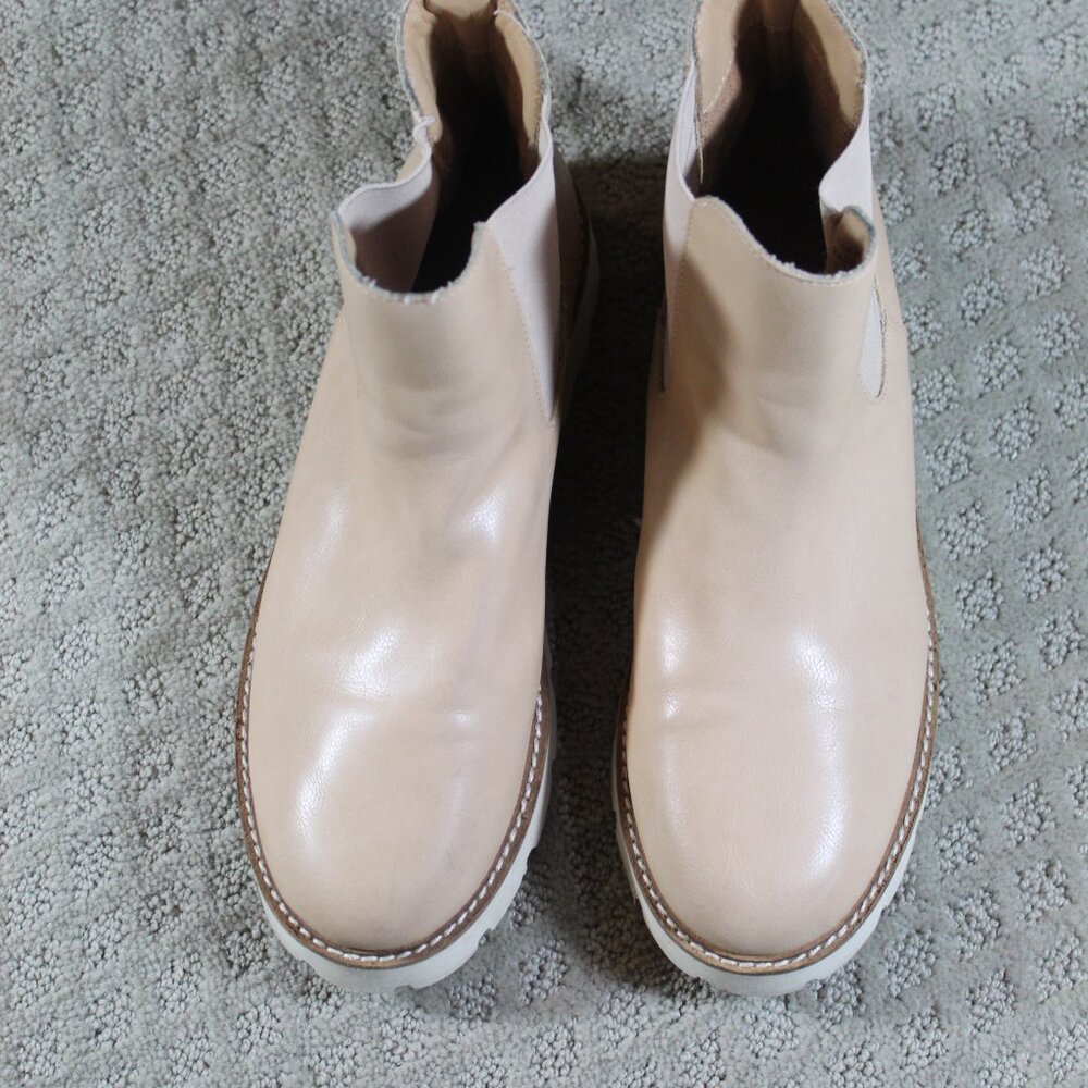Oasis Society Women's Sz 9 Beige Chunky Sole Boots - Picture 2 of 6